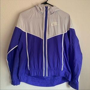 NIKE Sportswear Windrunner jacket
